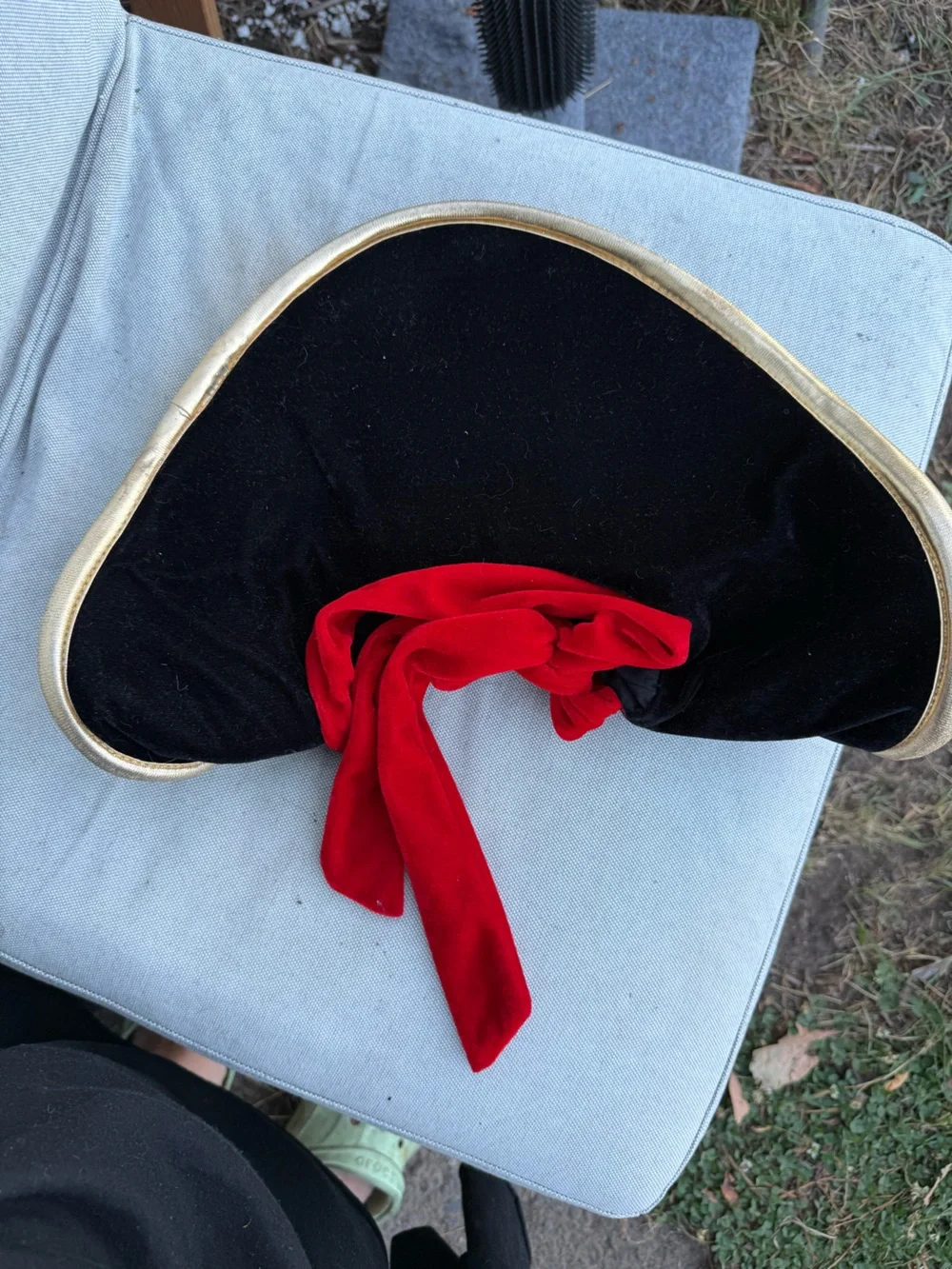Rare ELOPE Black Velvet Buccaneer Pirate Hat costume Halloween hat cosplay skull